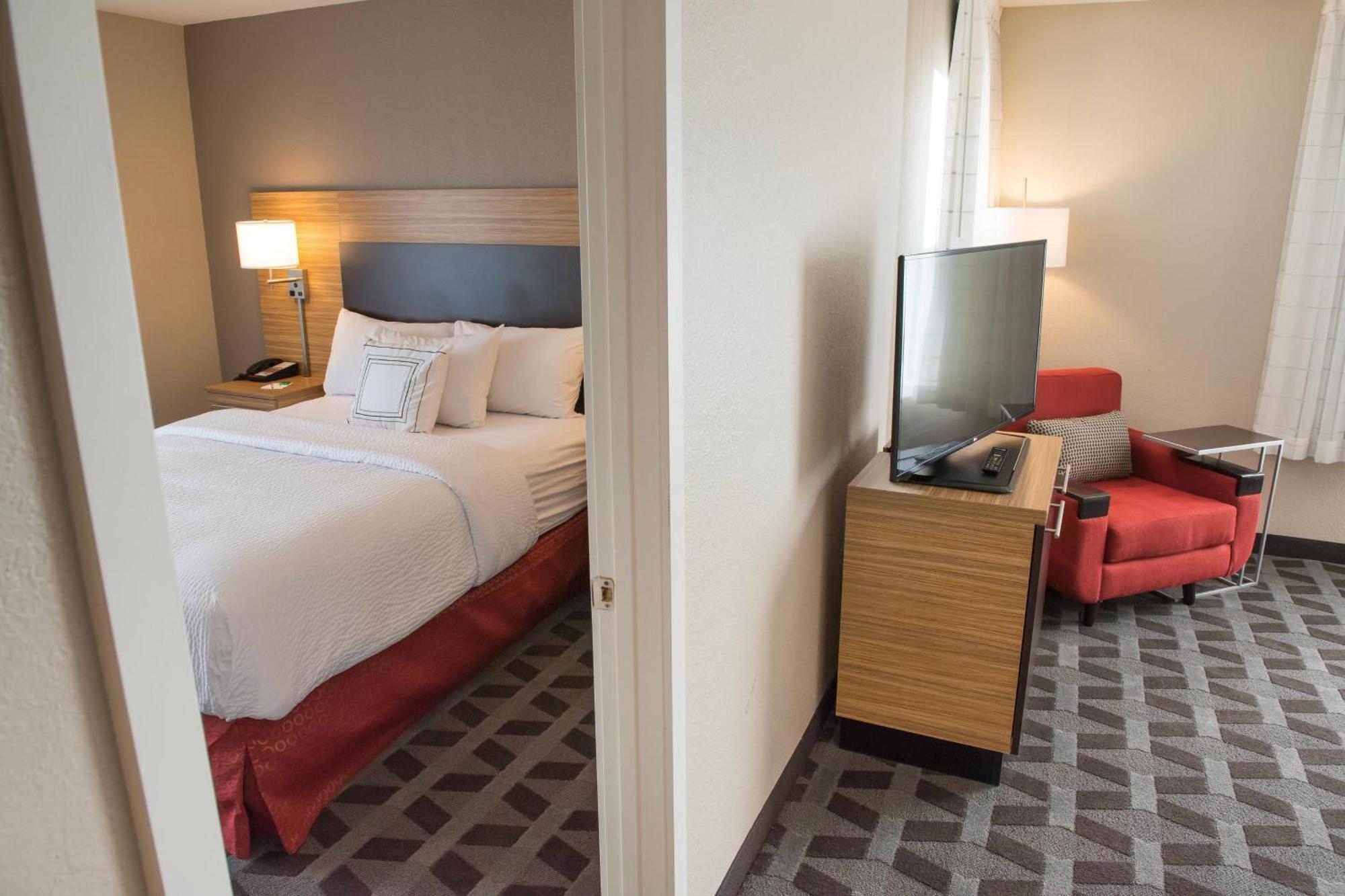 Towneplace Suites By Marriott Battle Creek Exterior foto