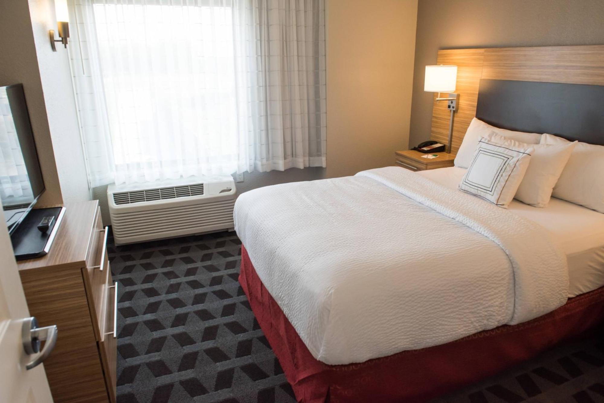 Towneplace Suites By Marriott Battle Creek Exterior foto